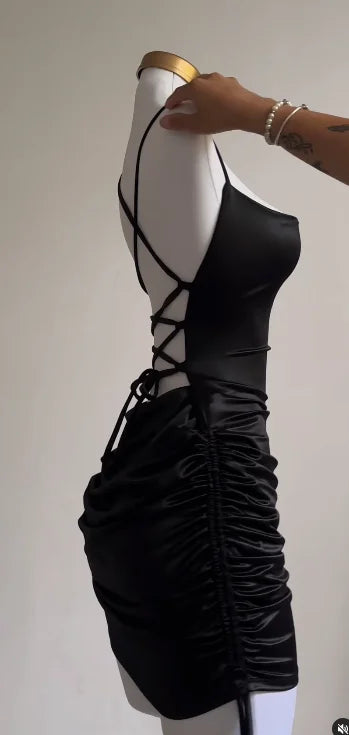 2024 Europa e Estados Unidos novo vestido transfronteiriço explosivo verão alto sentido renda sexy cabresto spice bag saia quadril