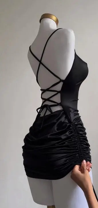 2024 Europa e Estados Unidos novo vestido transfronteiriço explosivo verão alto sentido renda sexy cabresto spice bag saia quadril