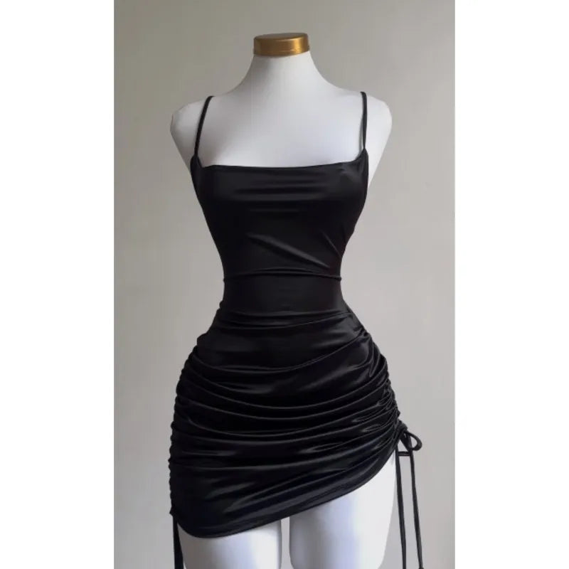 2024 Europa e Estados Unidos novo vestido transfronteiriço explosivo verão alto sentido renda sexy cabresto spice bag saia quadril