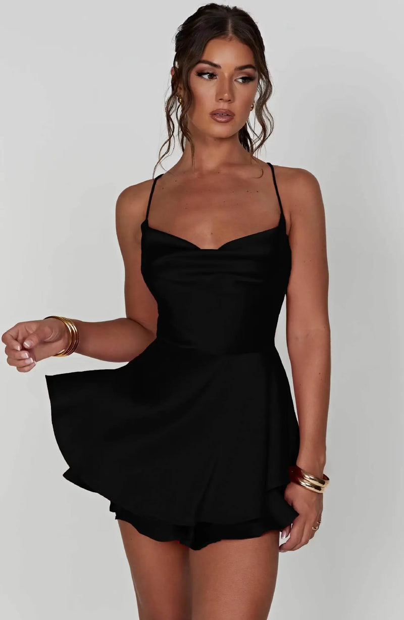 Verão Novo Popular Estilo Europeu e Americano Sexy Slimming Show Cor Sólida Vestido Curto Feminino